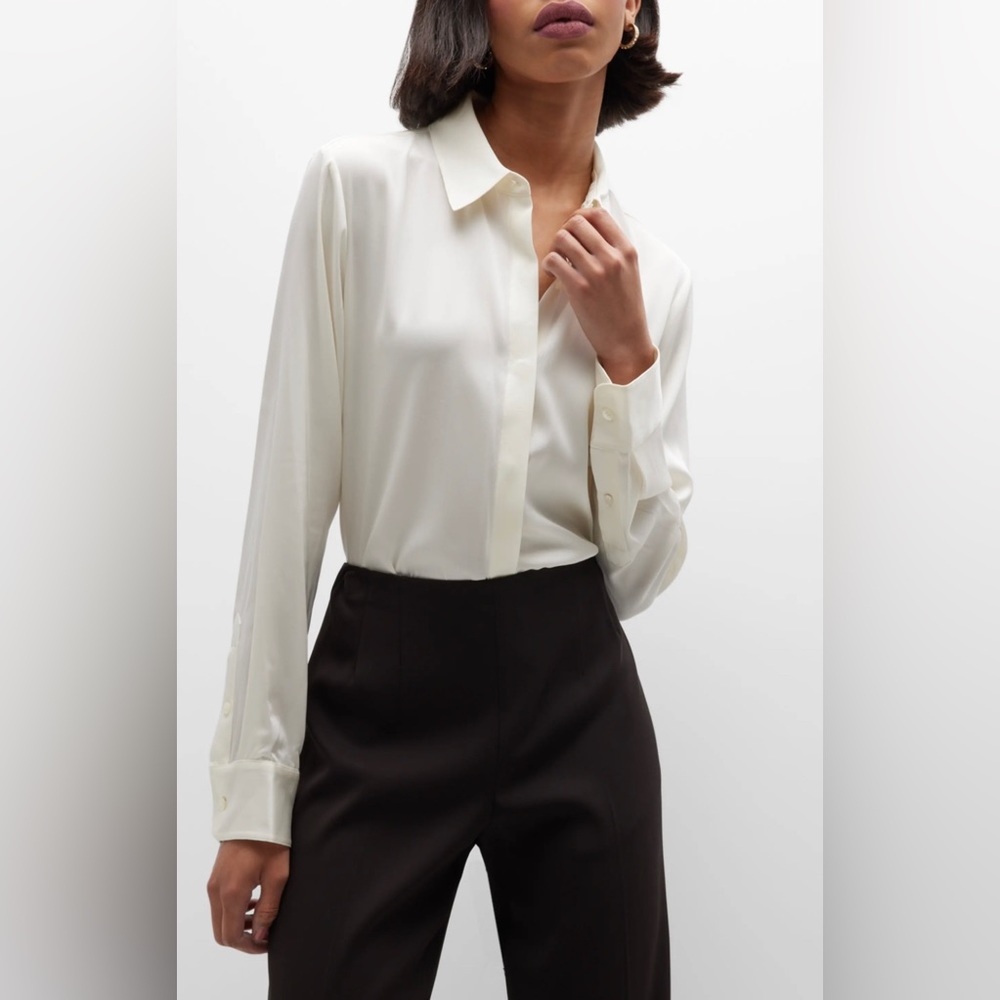 Theory Sunaya Silk Stretch Blouse in Ivory. Size M. NWT